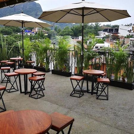 Artesanos 11 By Rotamundos Hotell Tepoztlán Exteriör bild