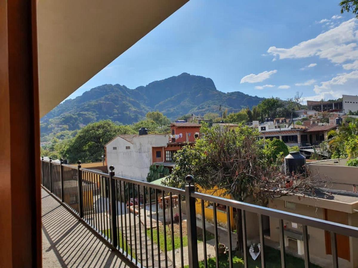 Artesanos 11 By Rotamundos Hotell Tepoztlán Exteriör bild