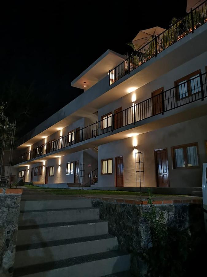 Artesanos 11 By Rotamundos Hotell Tepoztlán Exteriör bild